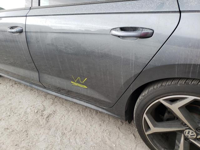 1VWMA7A38MC000684 - 2021 VOLKSWAGEN PASSAT R-L GRAY photo 9