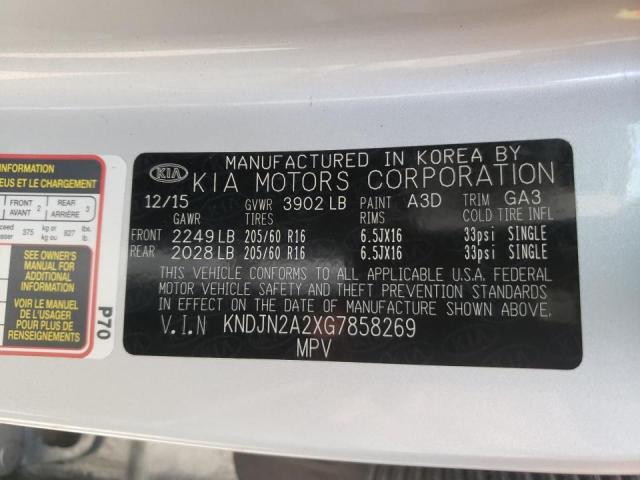 KNDJN2A2XG7858269 - 2016 KIA SOUL SILVER photo 10