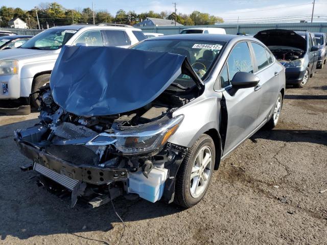 1G1BE5SM7J7243216 - 2018 CHEVROLET CRUZE GRAY photo 2