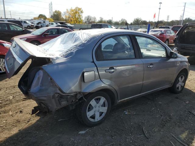 KL1TD56E59B639646 - 2009 CHEVROLET AVEO LS GRAY photo 4