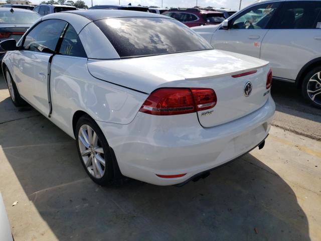 WVWBW8AH0GV000510 - 2016 VOLKSWAGEN EOS KOMFOR 白色 照片 3