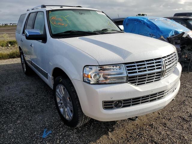 5LMJJ2J5XEEL00039 - 2014 LINCOLN NAVIGATOR WHITE photo 1