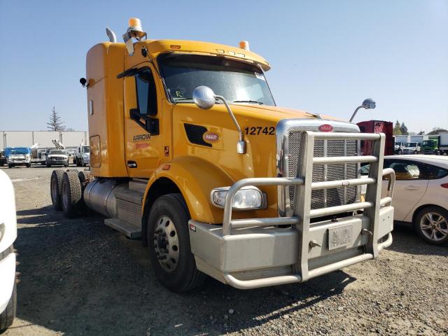 1XPCDP0X6LD674575 - 2020 PETERBILT 567 YELLOW photo 1