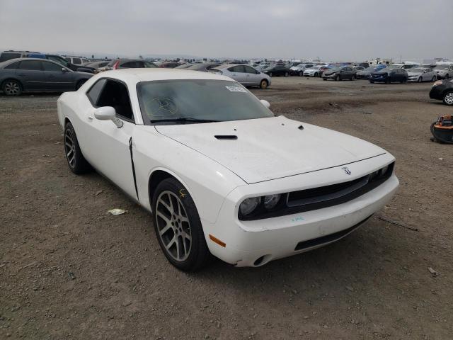 2B3CJ4DV3AH192553 - 2010 DODGE CHALLENGER WHITE photo 1