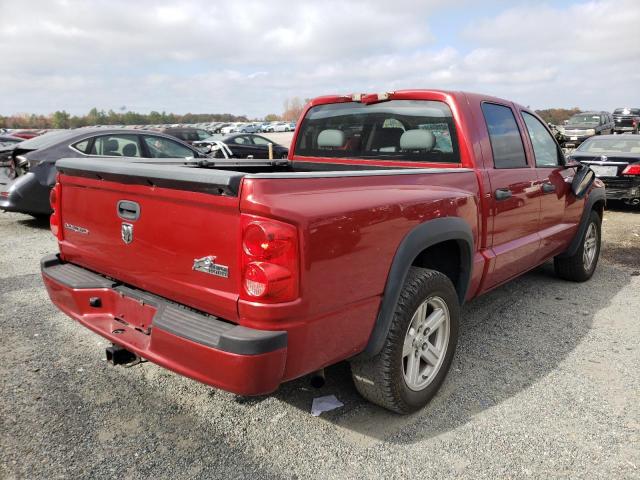 1D7HW38K28S585176 - 2008 DODGE DAKOTA SXT RED photo 4