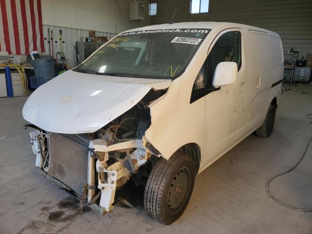 3N63M0YN2FK692942 - 2015 CHEVROLET CITY EXPRE Weiß Foto 2