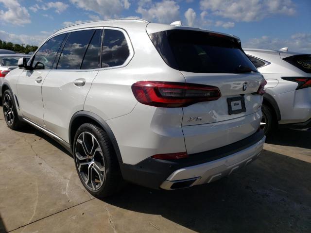 5UXCR4C07L9C45286 - 2020 BMW X5 SDRIVE WHITE photo 3