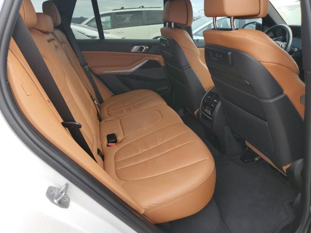 5UXCR4C07L9C45286 - 2020 BMW X5 SDRIVE WHITE photo 6