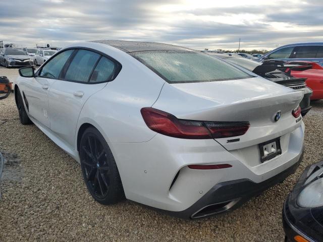 WBAGV8C03LCE24253 - 2020 BMW M850XI WHITE photo 3