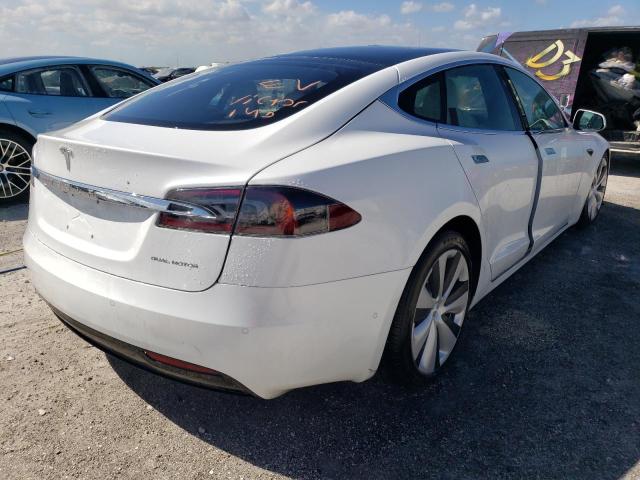 5YJSA1E27LF413156 - 2020 TESLA MODEL S Blanco foto 4