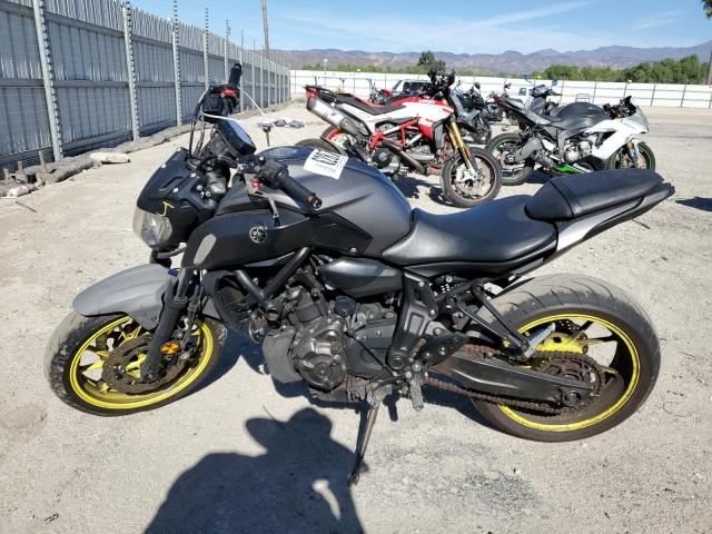 JYARM27Y8JA000399 - 2018 YAMAHA MT07 C GRAY photo 3