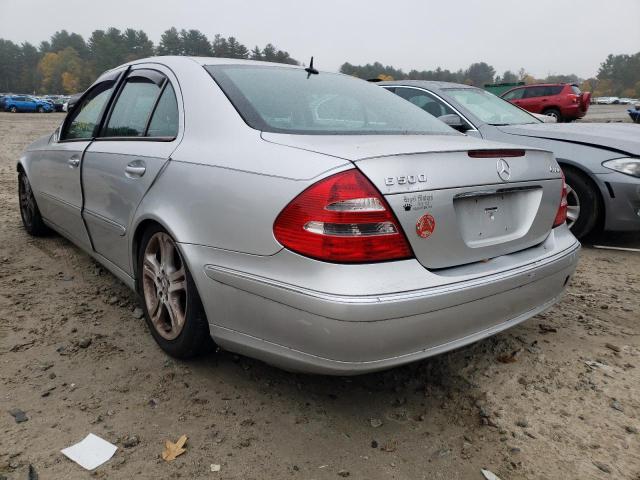 WDBUF83J05X168897 - 2005 MERCEDES-BENZ E 500 4MAT SILVER photo 3