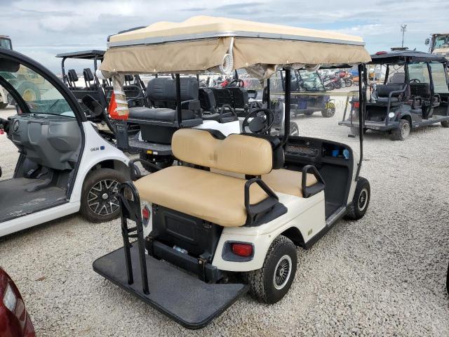 2030012 - 2002 EZGO GOLF CART WHITE photo 4