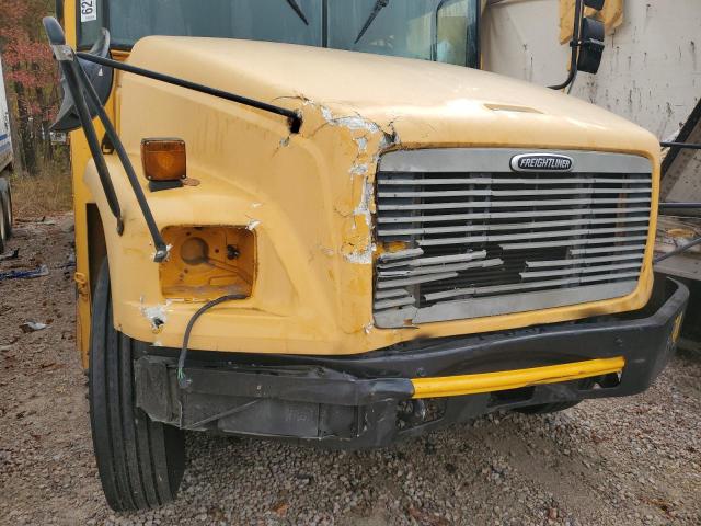 4UZ6CJAA8XCB71827 - 1999 FREIGHTLINER CHASSIS FS YELLOW photo 9