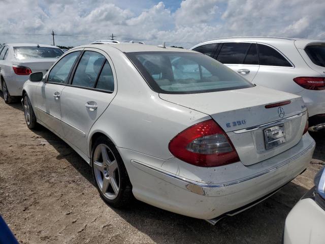 WDBUF87X49B383359 - 2009 MERCEDES-BENZ E 350 4MAT WHITE photo 3