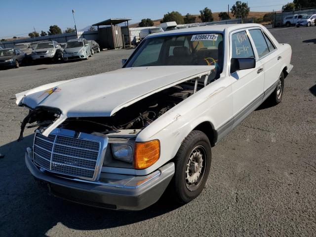 WDBCA32A3EA087121 - 1984 MERCEDES-BENZ 380 SE WHITE photo 4