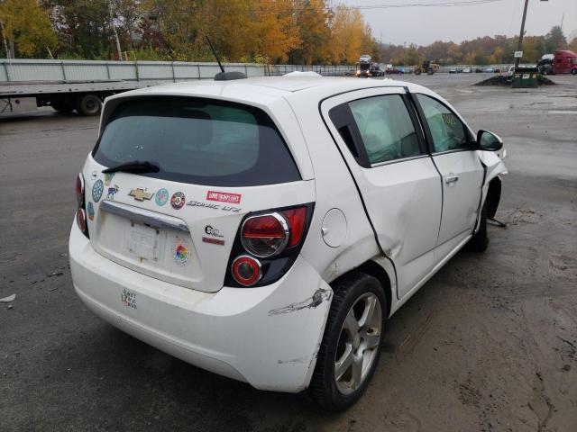 1G1JE6SB0F4119006 - 2015 CHEVROLET SONIC LTZ WHITE photo 4