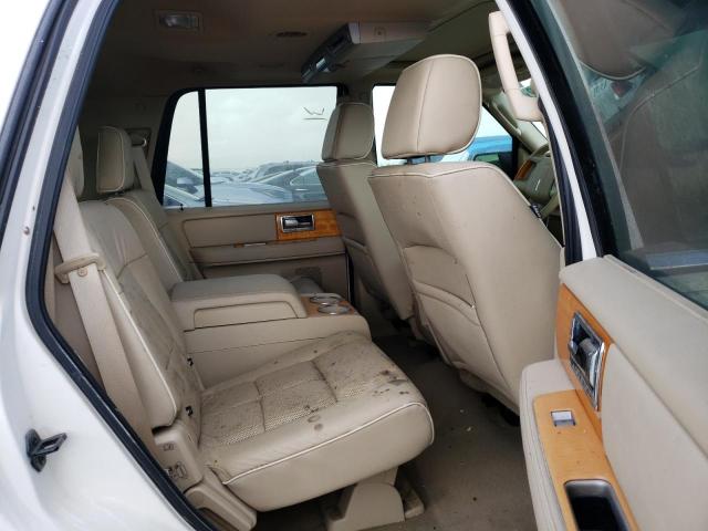 5LMFU27527LJ19519 - 2007 LINCOLN NAVIGATOR 白色 照片 6