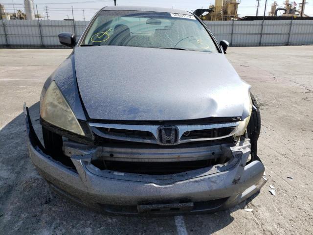 1HGCM66427A082365 - 2007 HONDA ACCORD SE BLUE photo 5