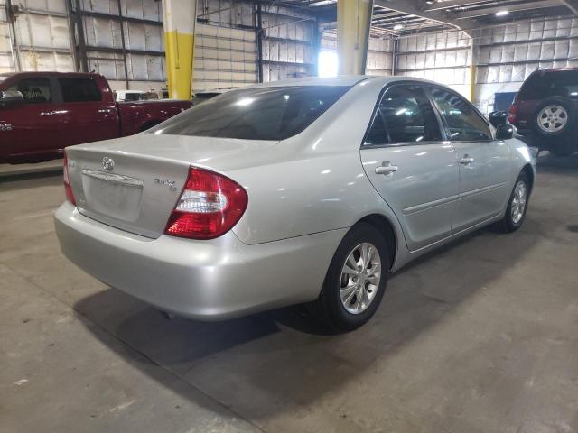 4T1BF30K24U079482 - 2004 TOYOTA CAMRY LE SILVER photo 4