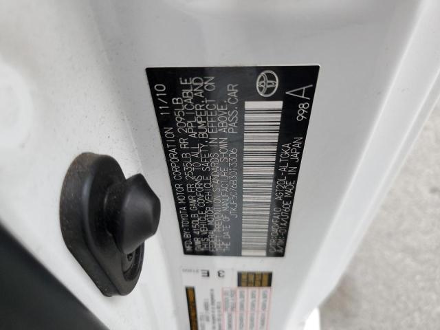 JTKJF5C76B3013306 - 2011 TOYOTA SCION TC 白色 照片 10