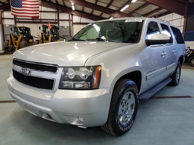 1GNSKJE3XBR161053 - 2011 CHEVROLET SUBURBAN K SILVER photo 2