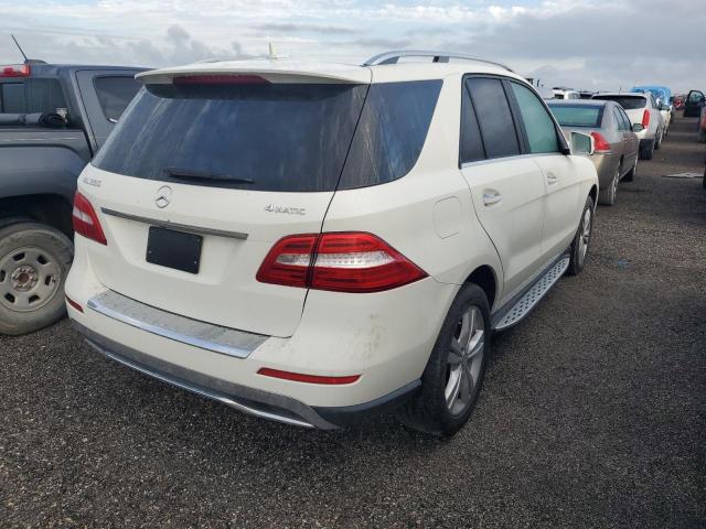 4JGDA5HB6DA117949 - 2013 MERCEDES-BENZ ML 350 4MA WHITE photo 4