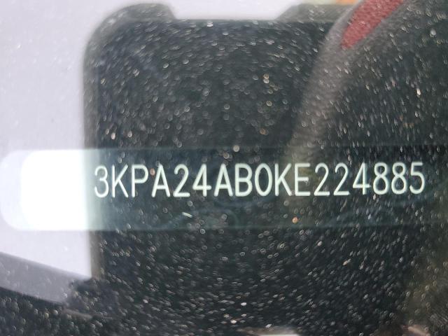 3KPA24AB0KE224885 - 2019 KIA RIO S WHITE photo 10