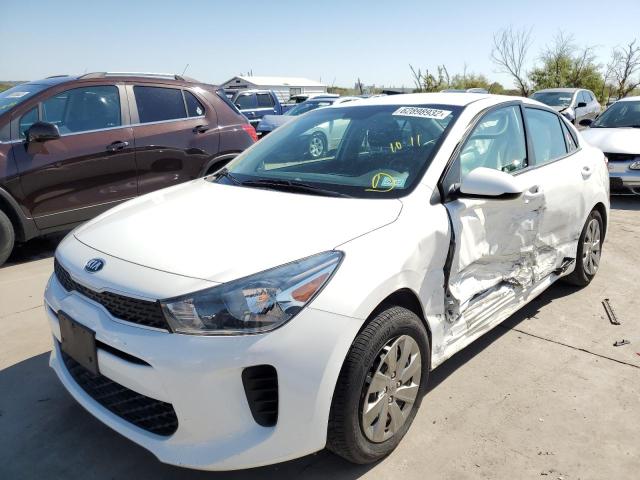 3KPA24AB0KE224885 - 2019 KIA RIO S WHITE photo 2