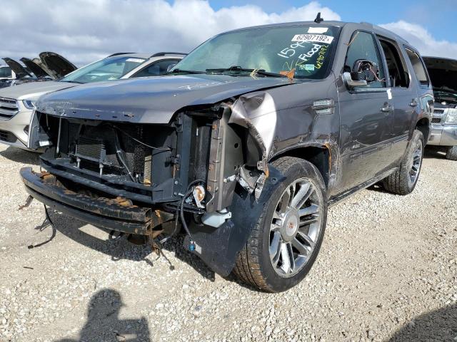 1GYS3CEF1CR313857 - 2012 CADILLAC ESCALADE P GRAY photo 2