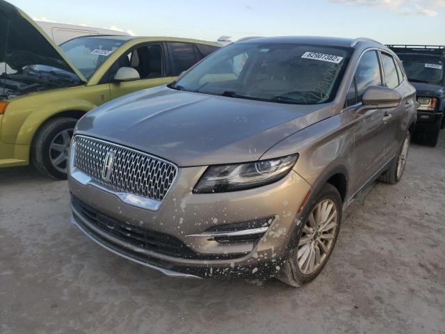 5LMCJ1C92KUL39616 - 2019 LINCOLN MKC GRAY photo 2