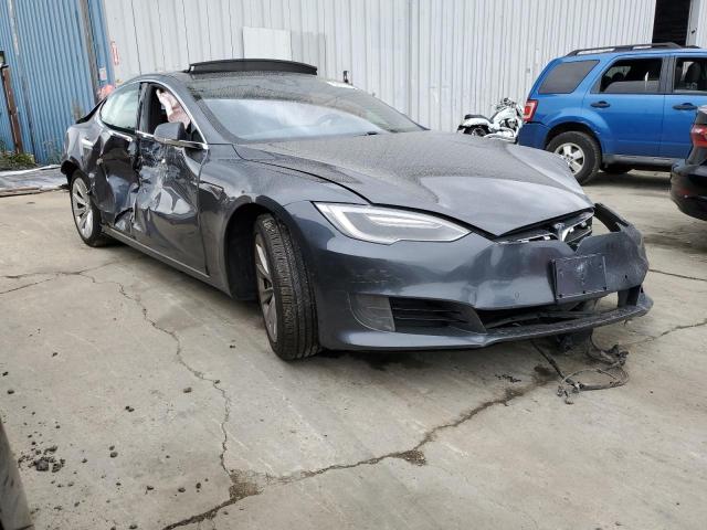 5YJSA1E2XGF154698 - 2016 TESLA MODEL S Gris foto 1