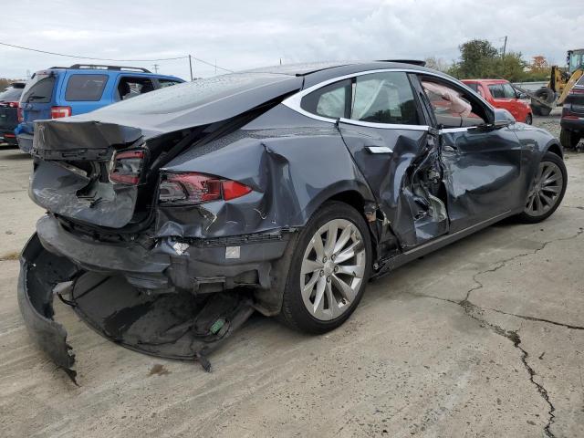 5YJSA1E2XGF154698 - 2016 TESLA MODEL S Gris foto 4