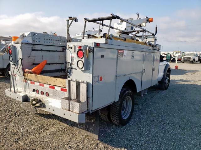 1FDXF46Y46EC95547 - 2006 FORD F450 WHITE photo 4