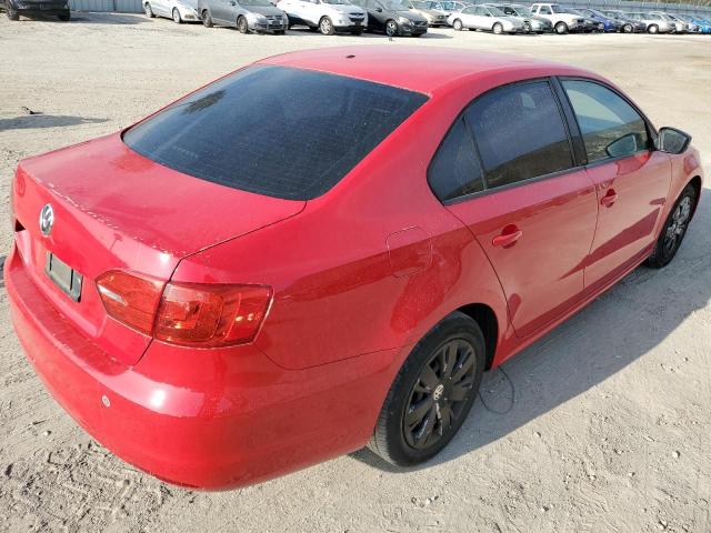 3VW2K7AJ1EM417972 - 2014 VOLKSWAGEN JETTA BASE RED photo 4