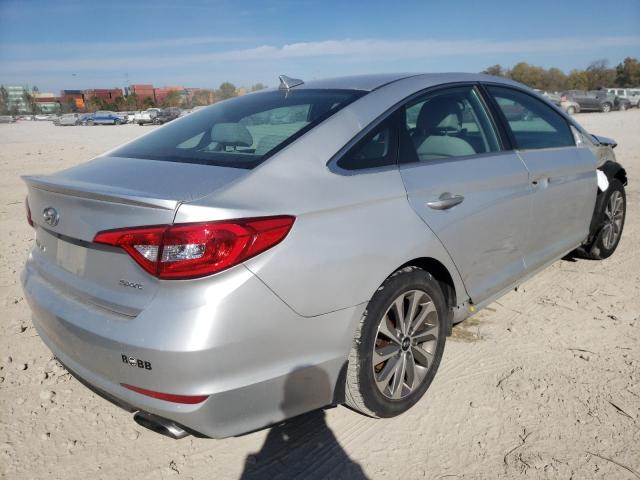 5NPE34AF0GH393230 - 2016 HYUNDAI SONATA SPO SILVER photo 4