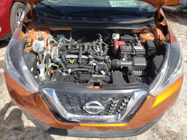 3N1CP5CV5LL479295 - 2020 NISSAN KICKS SV ORANGE photo 7