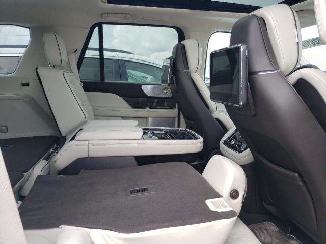 5LMJJ2TT9LEL05421 - 2020 LINCOLN NAVIGATOR 白色 照片 6