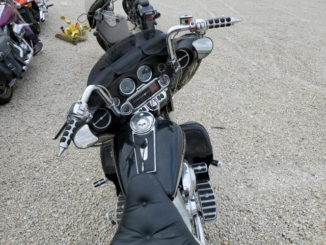 1HD1FCW103Y625605 - 2003 HARLEY-DAVIDSON FLHTCUI 黑色 照片 5