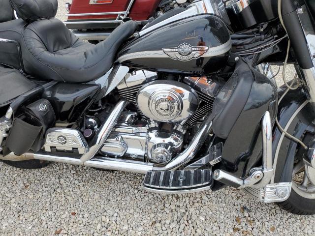 1HD1FCW103Y625605 - 2003 HARLEY-DAVIDSON FLHTCUI 黑色 照片 7