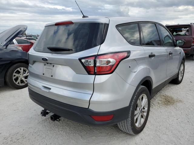 1FMCU0F75JUC67338 - 2018 FORD ESCAPE S GRAY photo 4