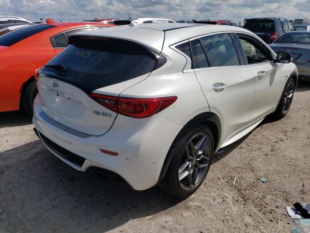 SJKCH5CP1JA040558 - 2018 INFINITI QX30 BASE WHITE photo 4
