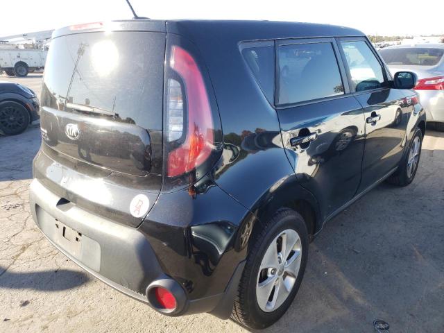 KNDJN2A23G7338821 - 2016 KIA SOUL BLACK photo 4