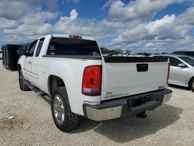 1GTR1VE05DZ141609 - 2013 GMC SIERRA C15 WHITE photo 3