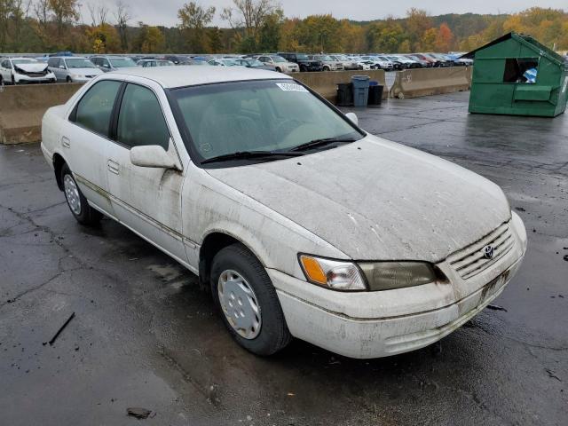 4T1BG22KXVU150224 - 1997 TOYOTA CAMRY CE WHITE photo 1