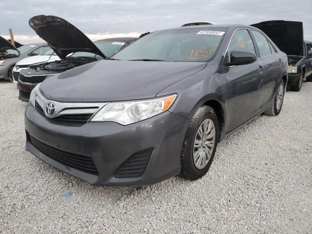 4T1BF1FK0EU390065 - 2014 TOYOTA CAMRY L GRAY photo 2