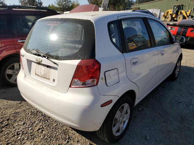 KL1TD666X8B235500 - 2008 CHEVROLET AVEO BASE WHITE photo 4