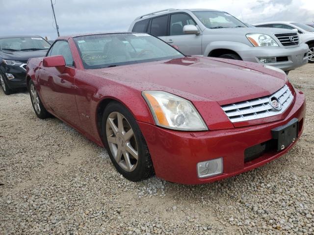 1G6YV34A945602349 - 2004 CADILLAC XLR RED photo 1