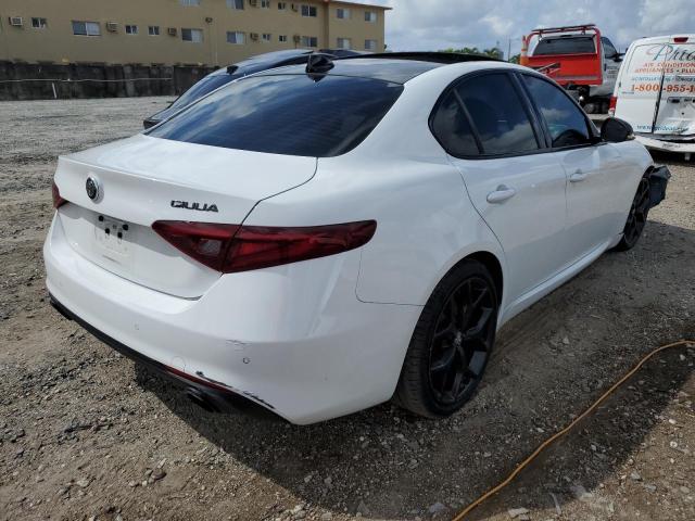 ZARFAMAN9K7622721 - 2019 ALFA ROMEO GIULIA WHITE photo 4