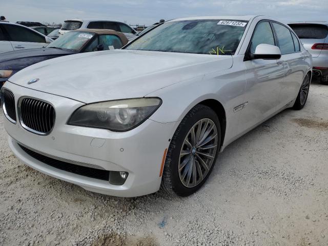 WBAKB4C59CC576302 - 2012 BMW 740 LI WHITE photo 2